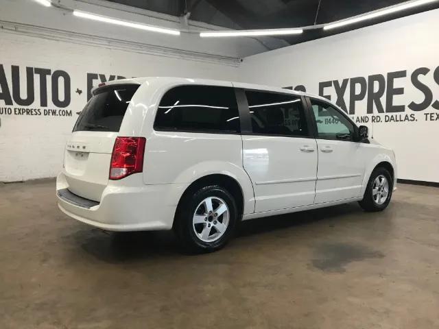 dodge grand caravan 2012 2C4RDGBG2CR257816 image dodge grand caravan 2012 2C4RDGBG2CR257816 image